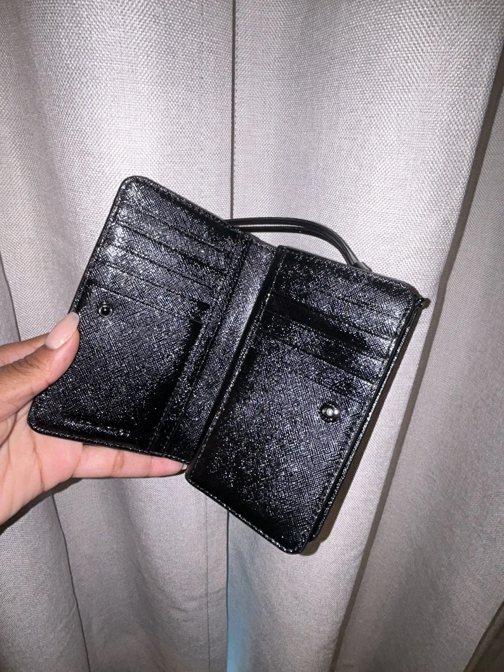 Marc Jacobs Black Patent Double-J Compact Phone Wallet Case